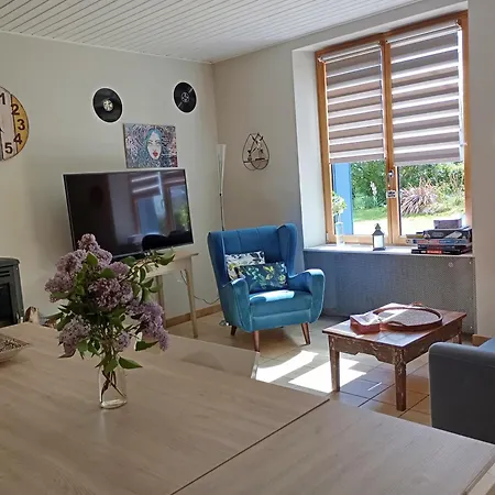 فندق مبيت وإفطار L'esprit De Famille - Chez Cathy Et Flo 3*